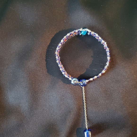 3/10 Handmade Bracelet - Picture 2 of 4